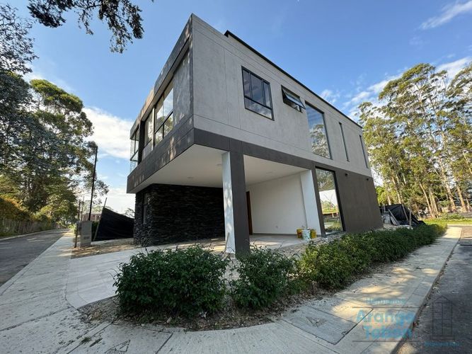 Lote en venta en Llano Grande, Rionegro, 266 m² · foto 4 de 5