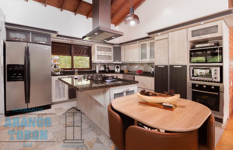 Finca en venta en La Mosca, Guarne, 16000 m² · foto 5 de 9