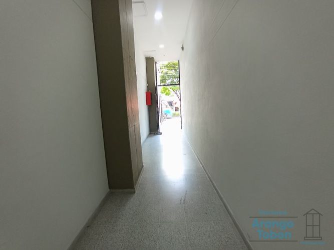 Bodega en arriendo en Belén San Bernardo, Medellín, 200 m² · foto 17 de 19