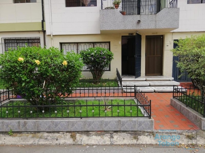 Casa en Arriendo en El velodromo, Medellín