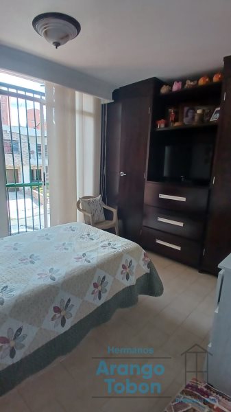 Apartamento en venta en Simon Bolivar, Medellín · foto 11 de 24