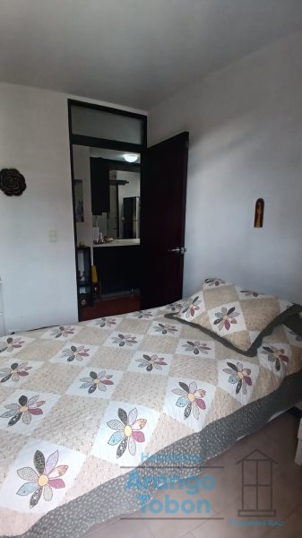 Apartamento en venta en Simon Bolivar, Medellín · foto 12 de 24