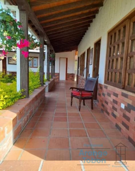 Casa de 4 alcobas en venta en Pablo Sexto, Marinilla · foto 3 de 13