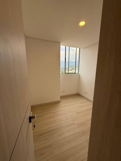 Apartamento de 3 alcobas en arriendo en La Aldea, La Estrella, 65 m² · foto 10 de 21