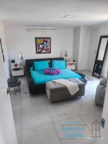 Apartamento en venta en Calasanz, Medellín · foto 3 de 14