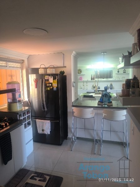 Apartamento en venta en Calasanz, Medellín · foto 8 de 14