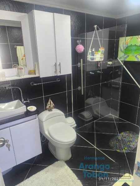 Apartamento en venta en Calasanz, Medellín · foto 10 de 14