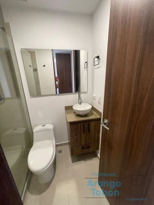 Apartamento de 2 alcobas en venta en Rionegro, 60 m² · foto 12 de 23