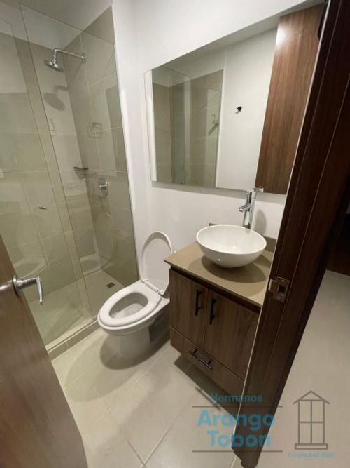 Apartamento de 2 alcobas en venta en Rionegro, 60 m² · foto 13 de 23