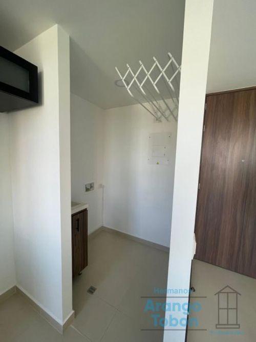 Apartamento de 2 alcobas en venta en Rionegro, 60 m² · foto 22 de 23