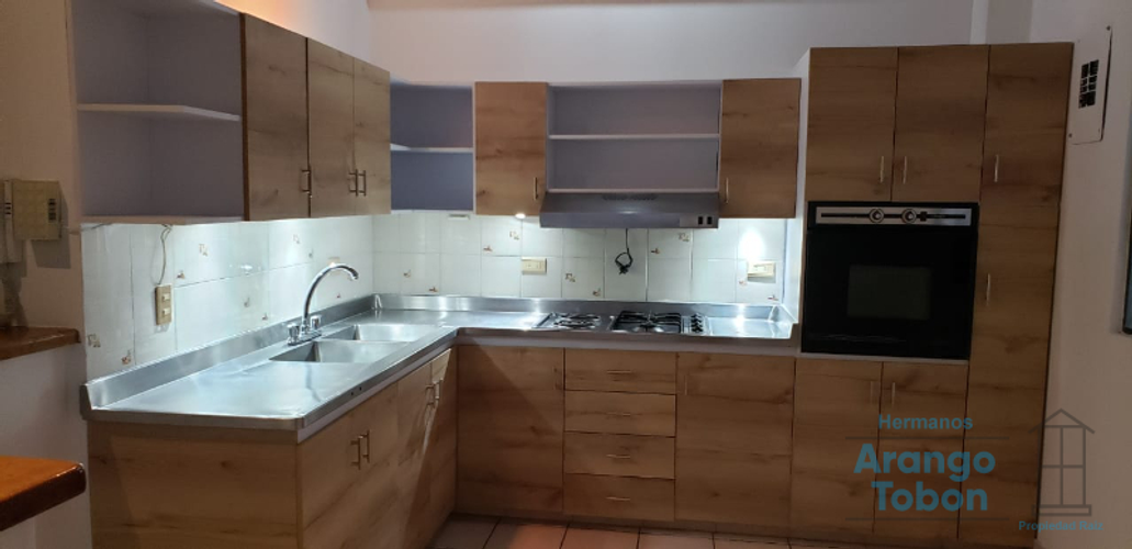 Apartamento en venta en Calasanz, Medellín · foto 9 de 23