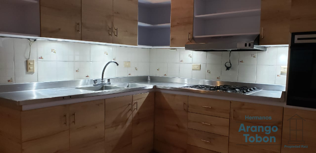 Apartamento en venta en Calasanz, Medellín · foto 10 de 23