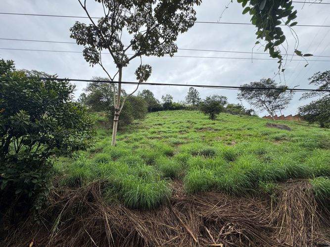 Lote en venta en Alfaguara, Jamundí, 2556 m² · foto 8 de 21