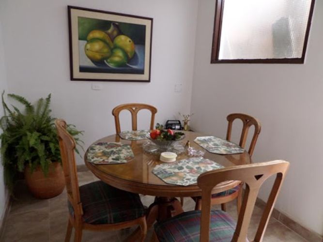 Casa de 4 alcobas en venta en Pontevedra, Bogotá, 296 m² · foto 12 de 23