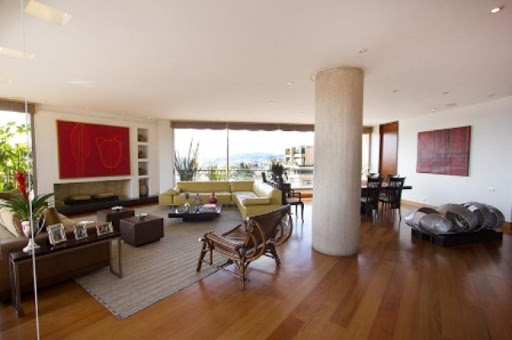 Apartamento en venta en El Refugio, Bogotá · foto 2 de 24