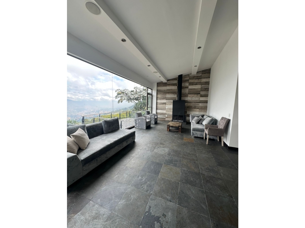 House for rent in Las palmas, Medellín
