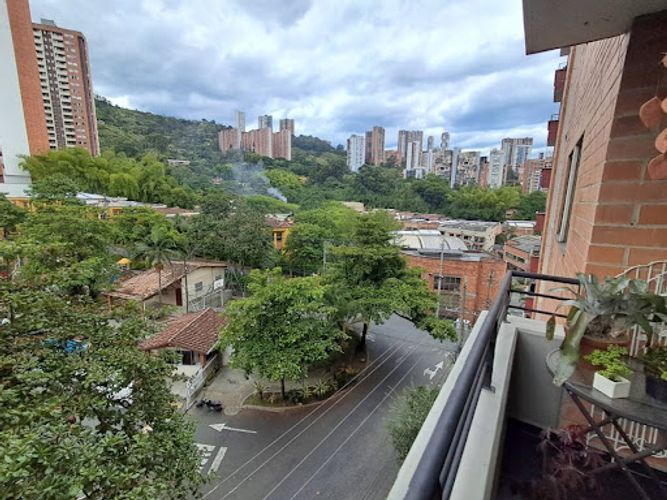 Apartamento de 1 alcoba en arriendo en Loma Del Barro, Sabaneta, 76 m² · foto 12 de 24