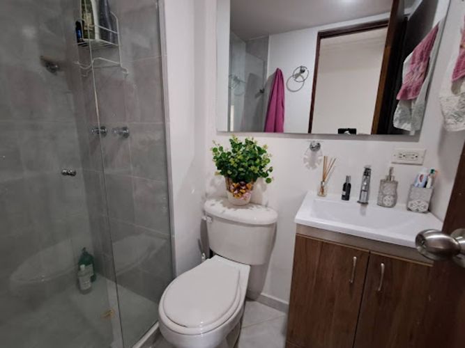Apartamento de 1 alcoba en arriendo en Loma Del Barro, Sabaneta, 76 m² · foto 13 de 24