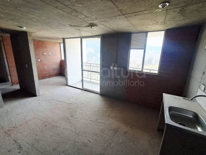 Apartamento de 2 alcobas en venta en Santa Ana, Bello, 63 m² · foto 4 de 20