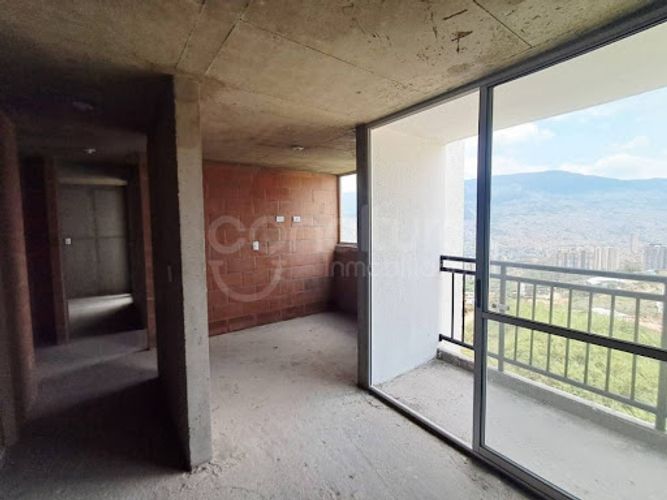 Apartamento de 2 alcobas en venta en Santa Ana, Bello, 63 m² · foto 8 de 20