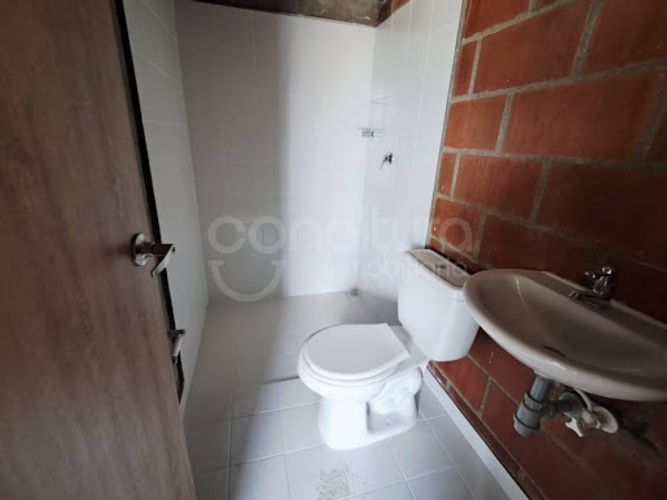 Apartamento de 2 alcobas en venta en Santa Ana, Bello, 63 m² · foto 13 de 20