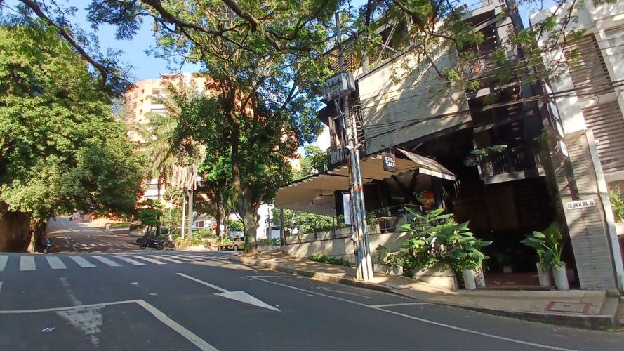 Edificio en venta en Granada, Cali, 987 m² · foto 8 de 14