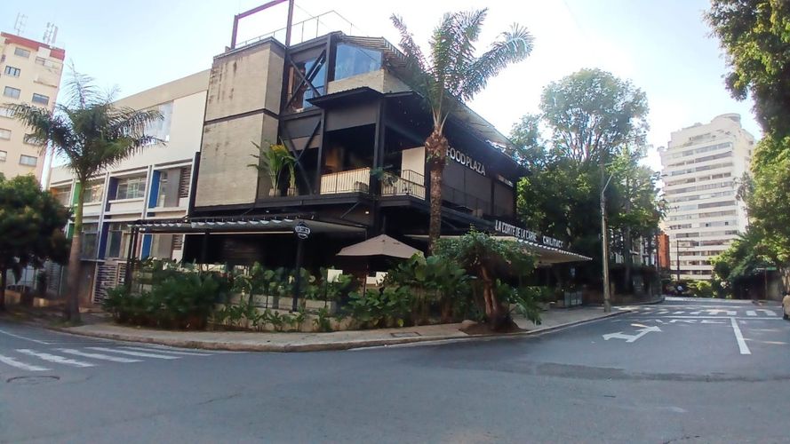 Edificio en venta en Granada, Cali, 987 m² · foto 9 de 14
