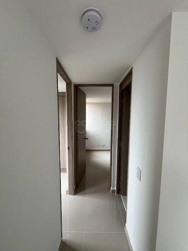 Apartamento en venta en San Antonio De Prado, Medellín · foto 3 de 14