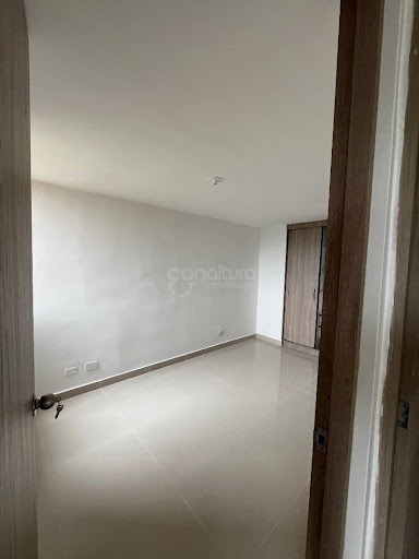 Apartamento en venta en San Antonio De Prado, Medellín · foto 7 de 14