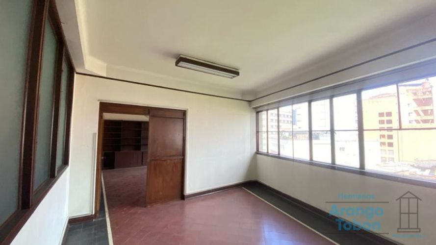 Local en venta en Media Luna, Medellín, 92 m² · foto 6 de 11