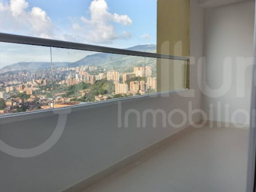 Apartamento en venta en La Mina, Envigado · foto 9 de 10