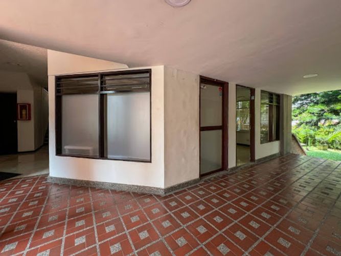 Oficina en arriendo en El Portal, Envigado, 24 m² · foto 5 de 6