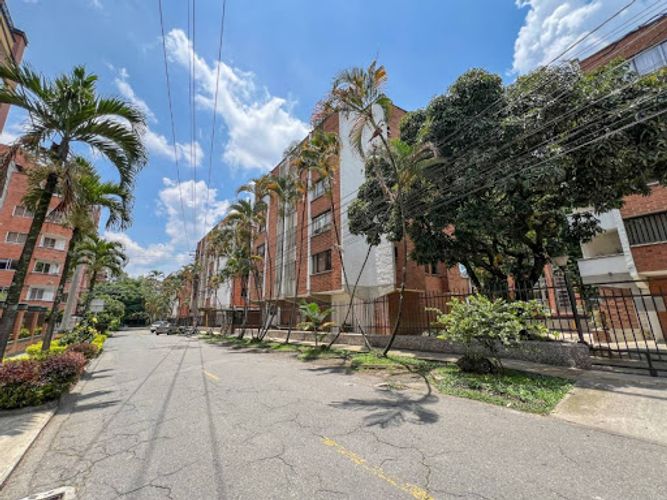 Oficina en arriendo en El Portal, Envigado, 24 m² · foto 6 de 6