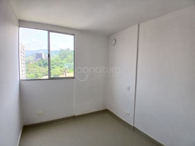 Apartamento en venta en Zona Rural, Itagüí · foto 7 de 16