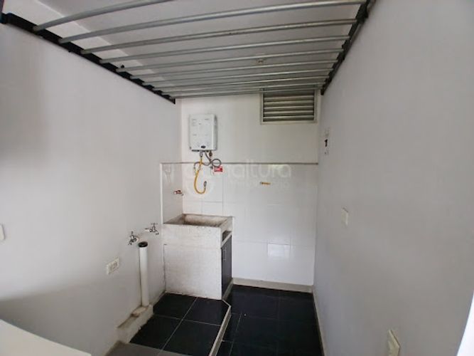Apartamento en venta en Zona Rural, Itagüí · foto 14 de 16