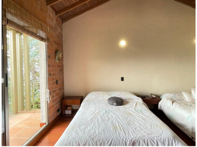 Casa de 4 alcobas en venta en Altos Del Poblado, Medellín, 600 m² · foto 16 de 24