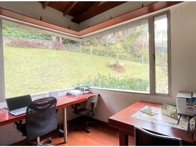 Casa de 4 alcobas en venta en Altos Del Poblado, Medellín, 600 m² · foto 18 de 24