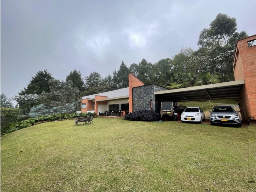 Casa en Arriendo en Las palmas, Medellín