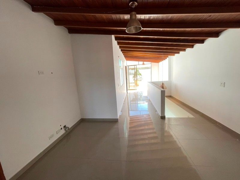 Apartamento de 3 alcobas en arriendo en Universidad Pontificia Bolivariana, Medellín, 200 m² · foto 2 de 16