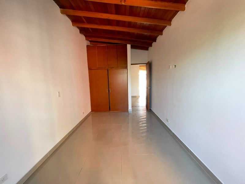 Apartamento de 3 alcobas en arriendo en Universidad Pontificia Bolivariana, Medellín, 200 m² · foto 10 de 16