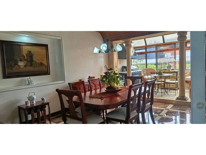 Apartamento de 4 alcobas en arriendo en Chico Norte, Bogotá, 220 m² · foto 3 de 18