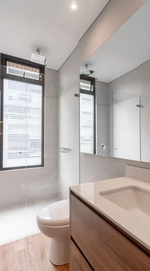 Apartamento de 2 alcobas en venta en Chico Norte, Bogotá, 84 m² · foto 9 de 9