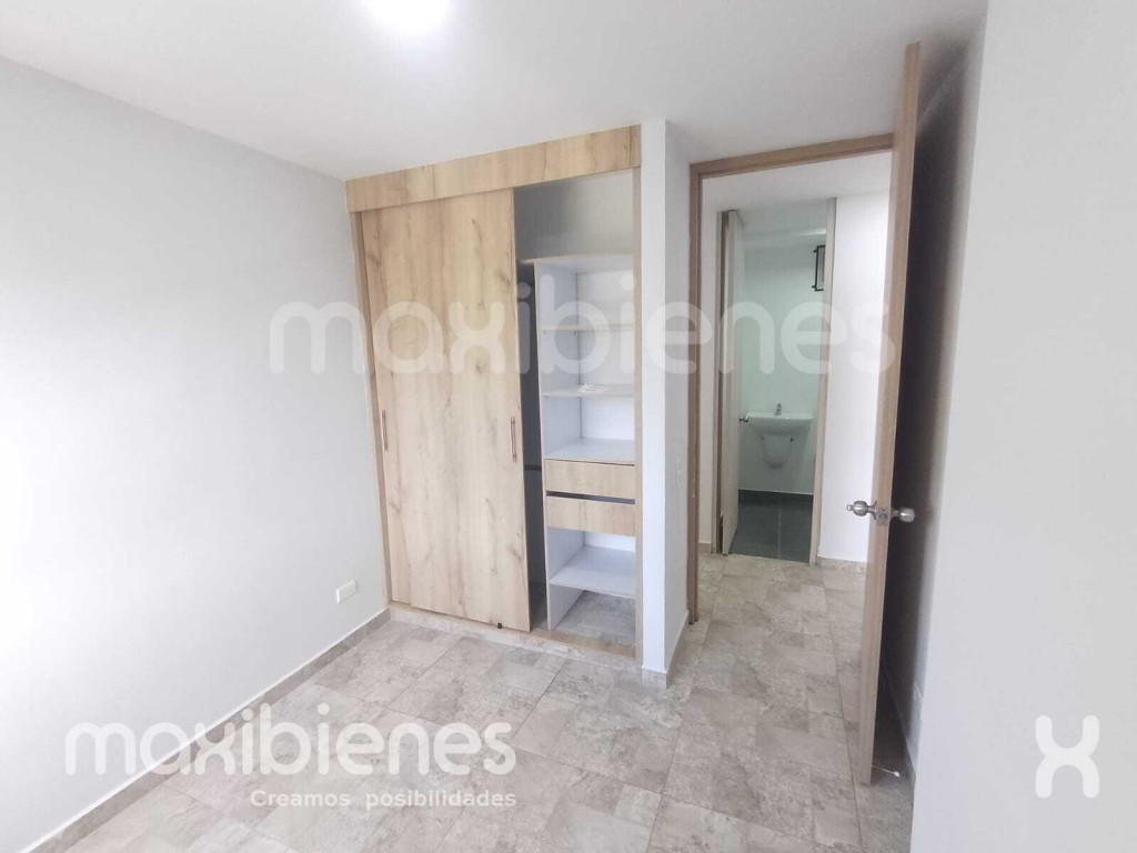 2BR Apartment in Centro (75 m²) - 4