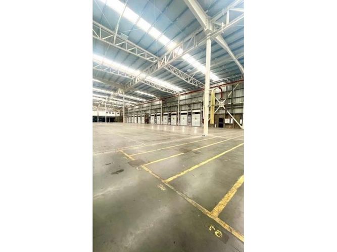 Bodega en arriendo en Canavita, Tocancipá · foto 4 de 12