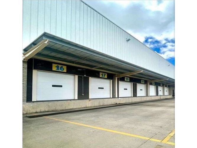 Bodega en arriendo en Canavita, Tocancipá · foto 9 de 12