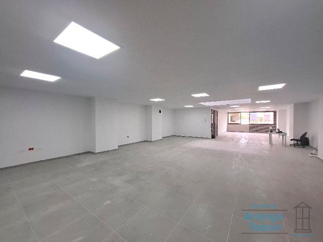 Local en arriendo en La America, Medellín, 152 m² · foto 3 de 6
