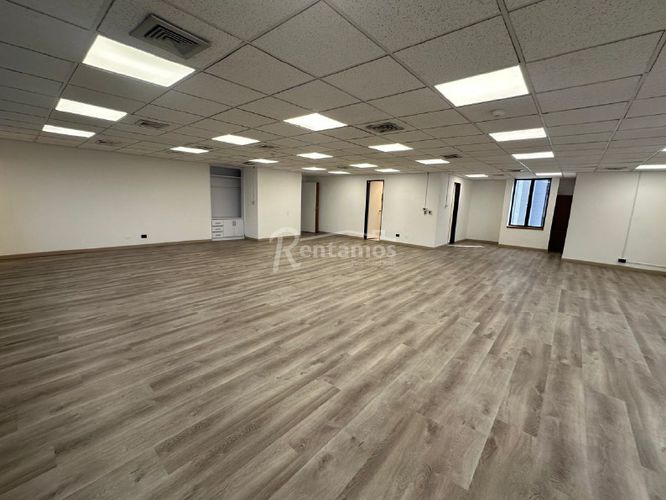 Oficina en arriendo en Patio Bonito, Medellín, 125 m² · foto 2 de 24