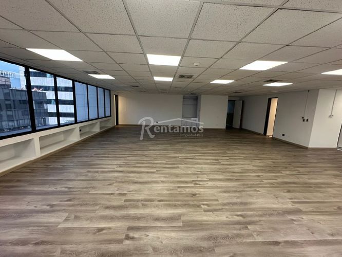 Oficina en arriendo en Patio Bonito, Medellín, 125 m² · foto 12 de 24