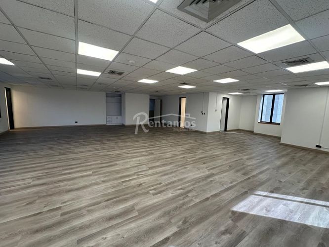 Oficina en arriendo en Patio Bonito, Medellín, 125 m² · foto 18 de 24