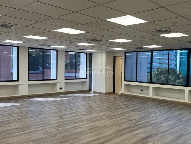 Oficina en arriendo en Patio Bonito, Medellín, 125 m² · foto 20 de 24